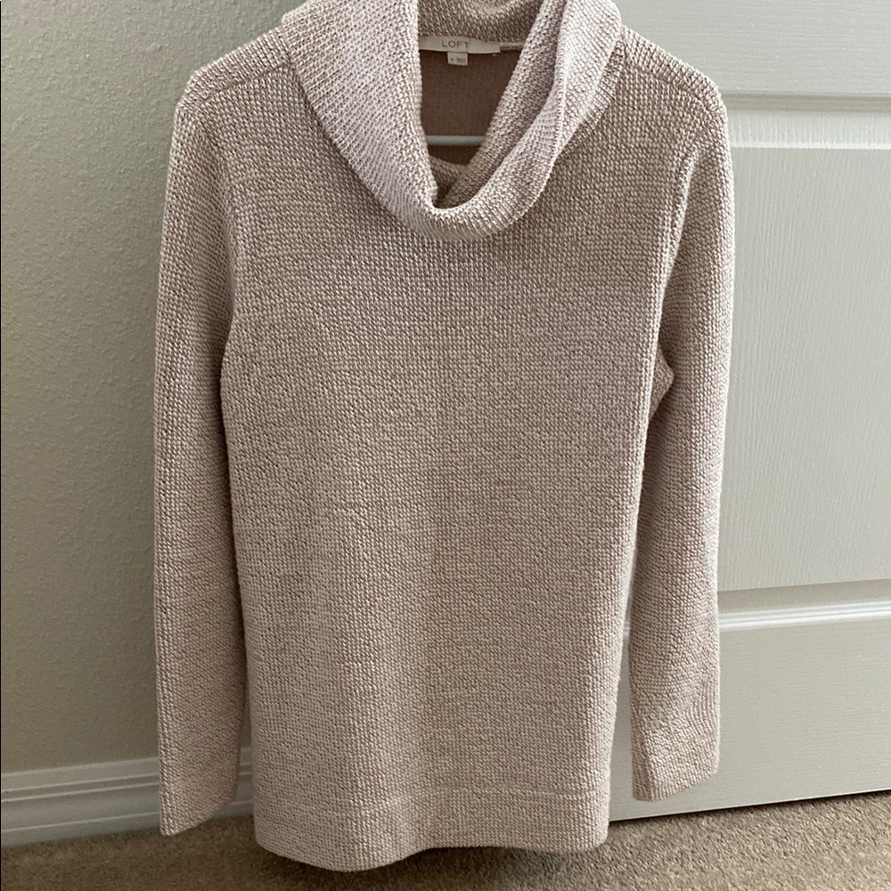 Loft cowl neck cream & tan knit sweater M